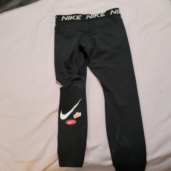 Nike Leggings - Picture 2 of 2